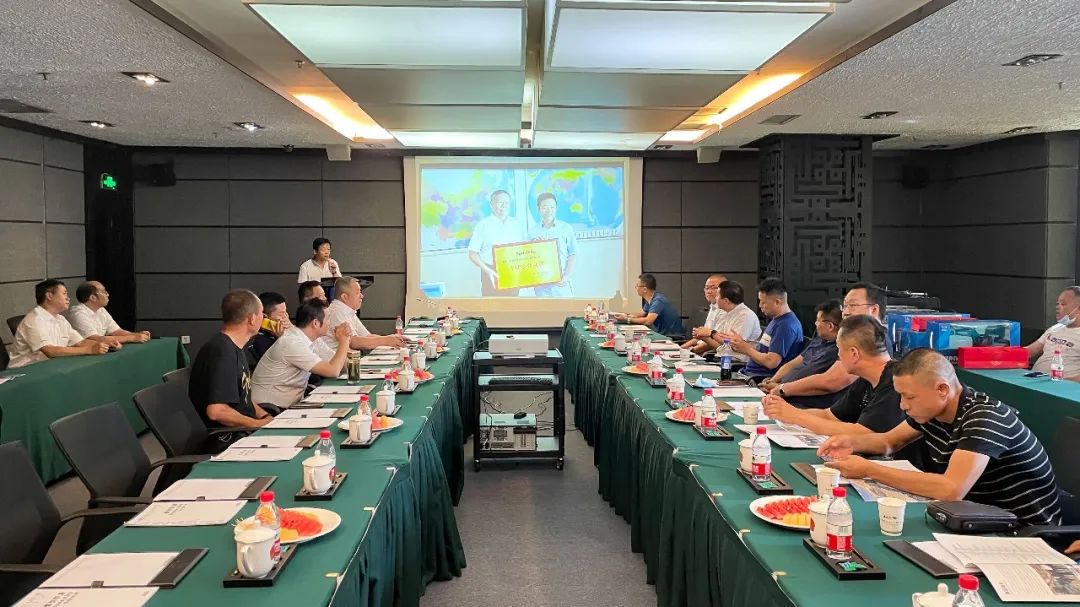 打造智慧矿山！LETOU乐投智能举行新疆站矿山客户钻研会