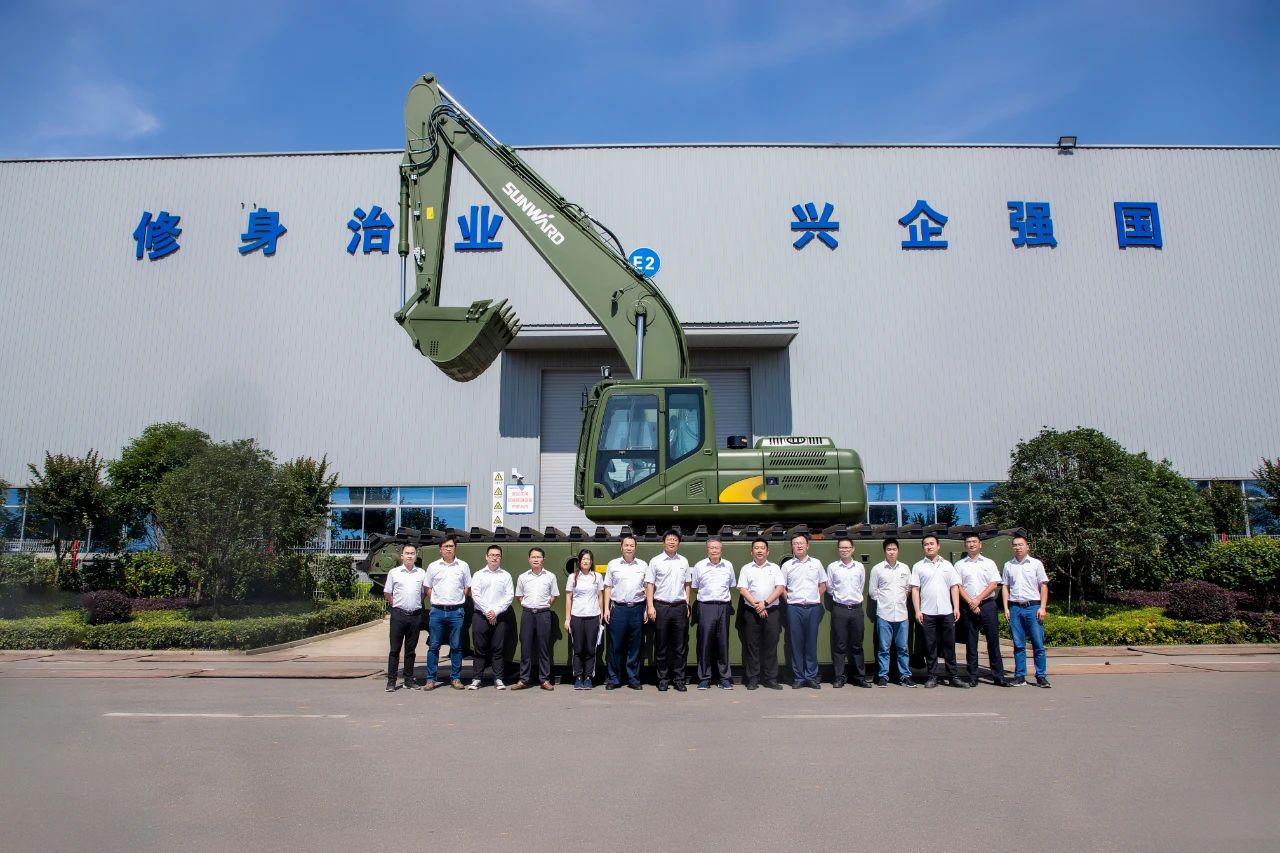 水陆两用挖掘机亮相央视！LETOU乐投智能应抢救援“猛将”出战