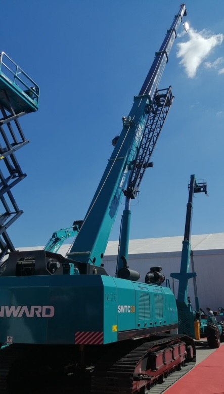 “重”磅出击！LETOU乐投智能起重机械组团“登场”