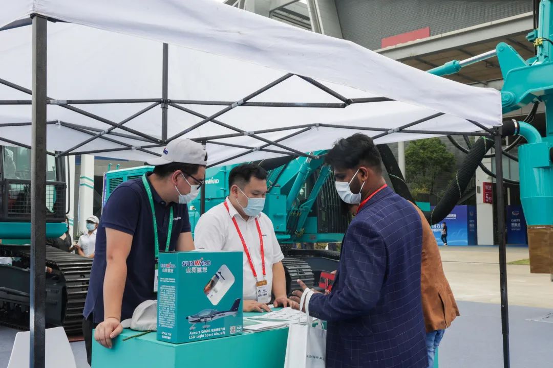 亮相中非经贸展览会！LETOU乐投智能尽展工程机械国产品牌魅力