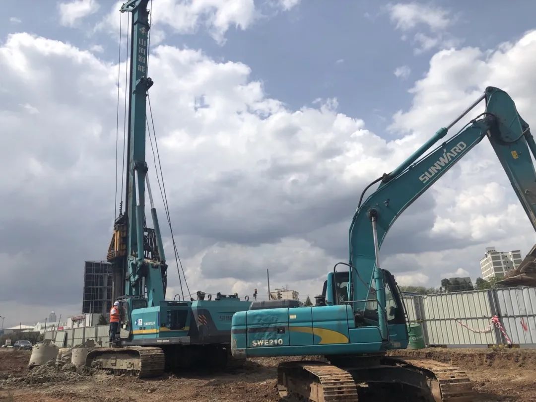 亮相中非经贸展览会！LETOU乐投智能尽展工程机械国产品牌魅力