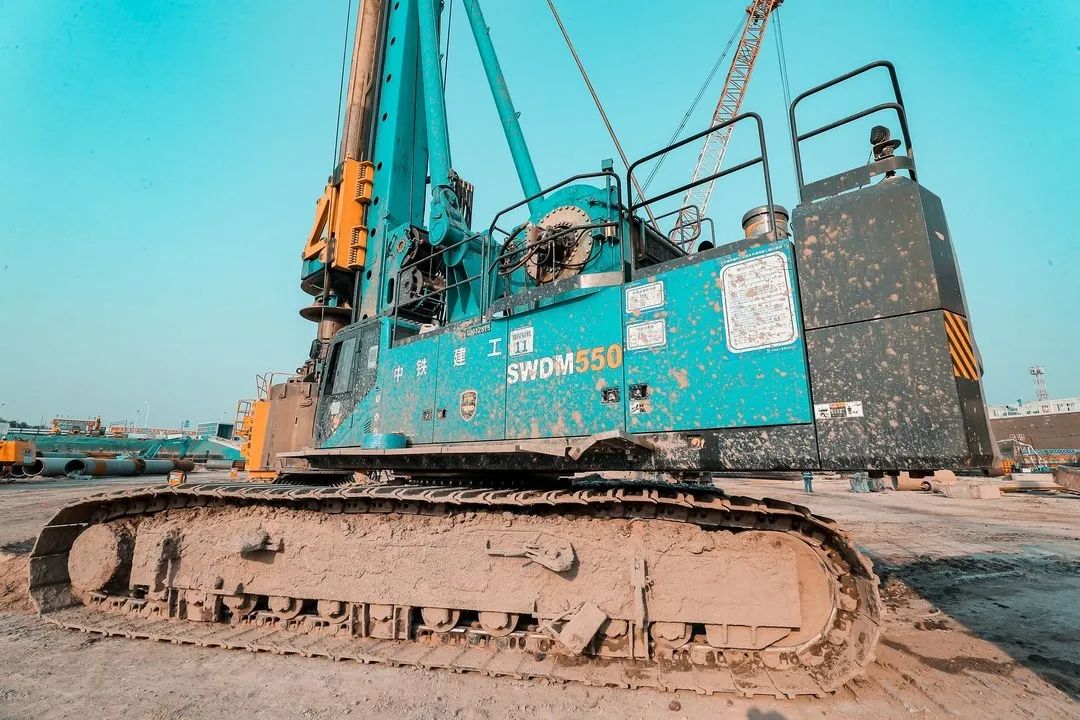 大国重器！LETOU乐投智能超等装备助力北京都会副中心综合交通枢纽站建设