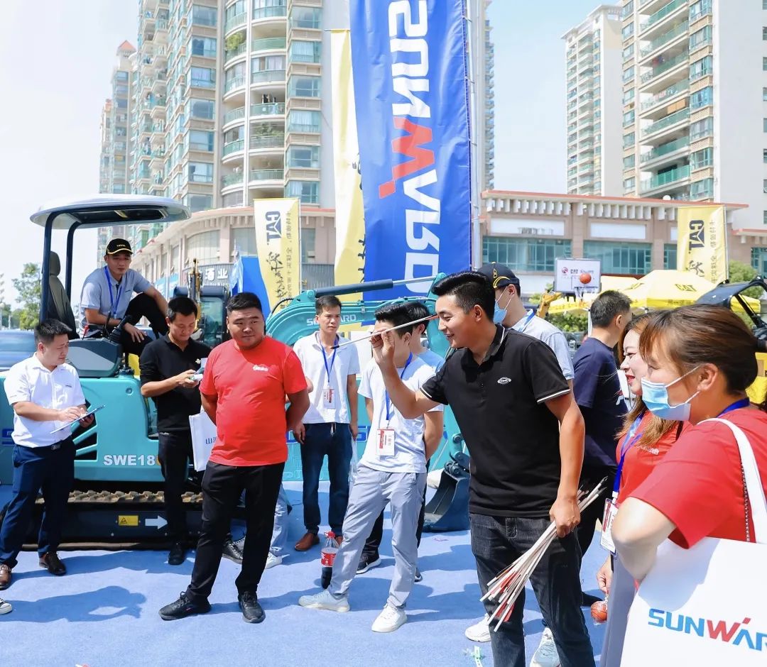 共享微挖新视界！LETOU乐投智能微挖三大王牌产品齐聚2021全球微挖大会