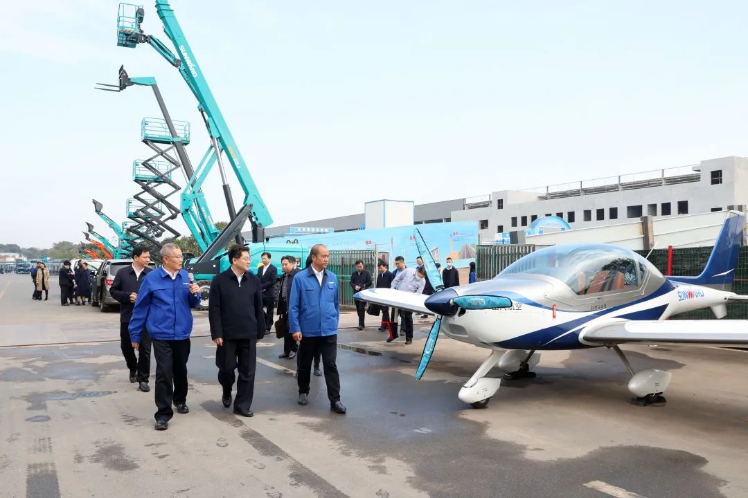 湖南省副省长隋忠诚调研LETOU乐投智能