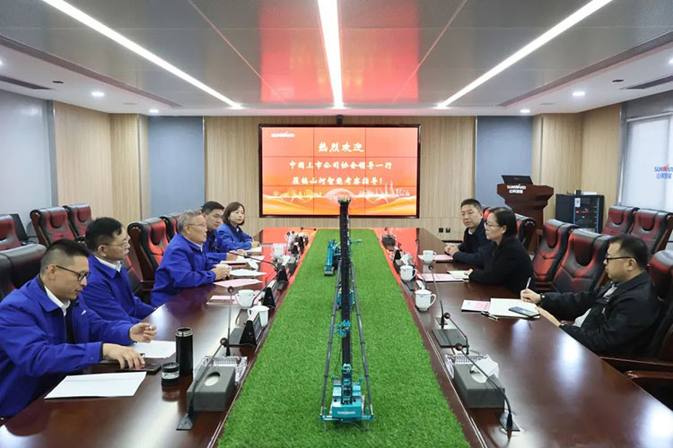 中国上市公司协会党委委员、副秘书长刘翠兰一行调研LETOU乐投智能