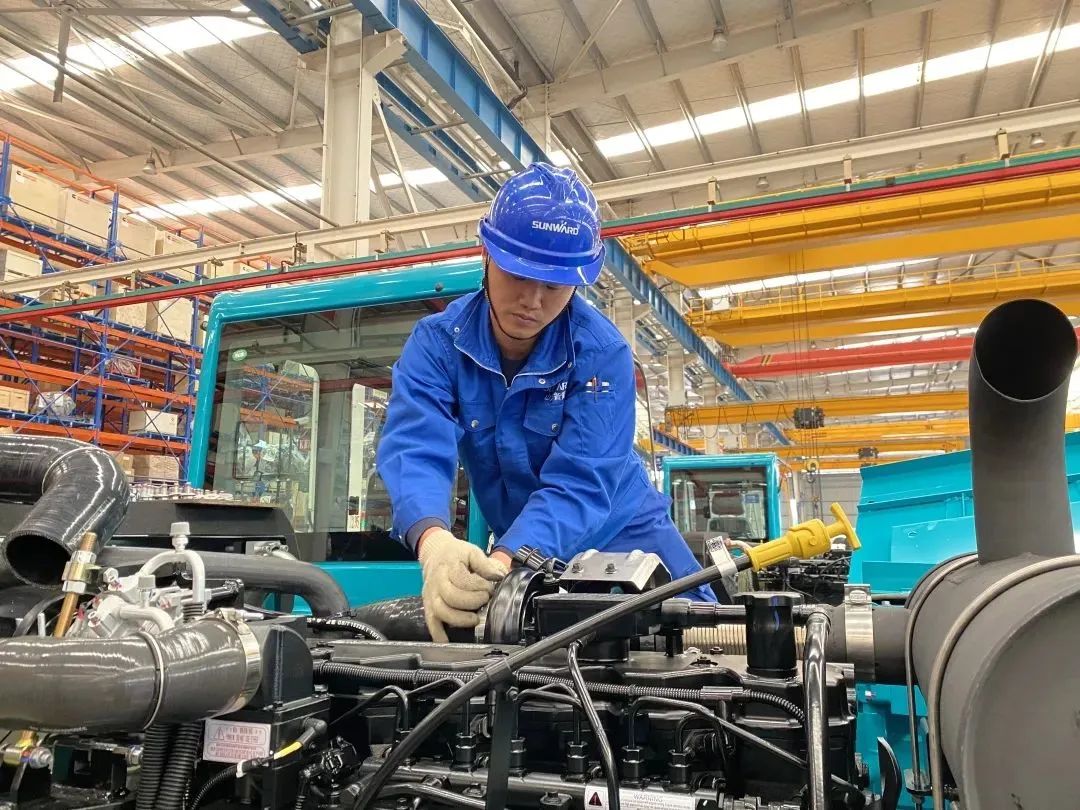 《湖南教育》：探索18年，，，，，，LETOU乐投智能找到校企相助共赢的谜底