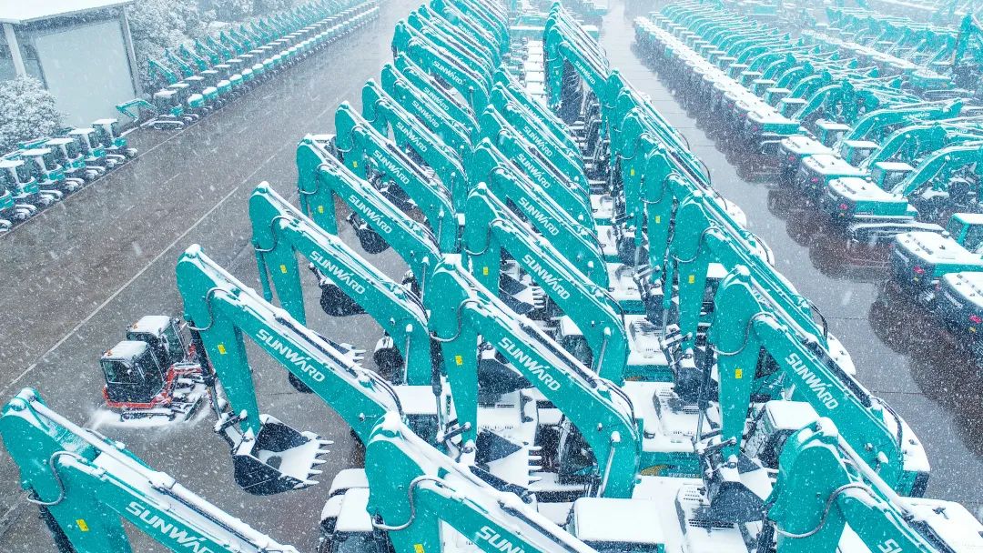 瑞雪兆有年，，，，，，，，邀您共赏雪中LETOU乐投！