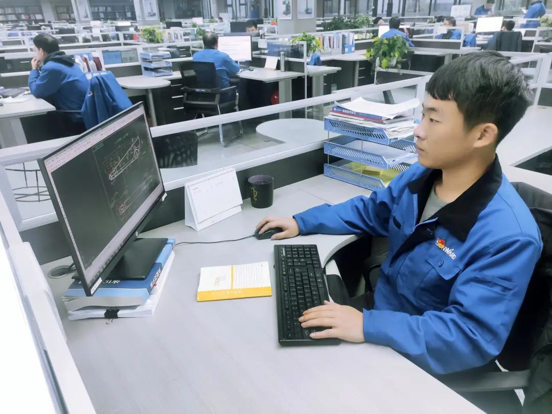 你好 2022！再见 2021！我与LETOU乐投智能共生长