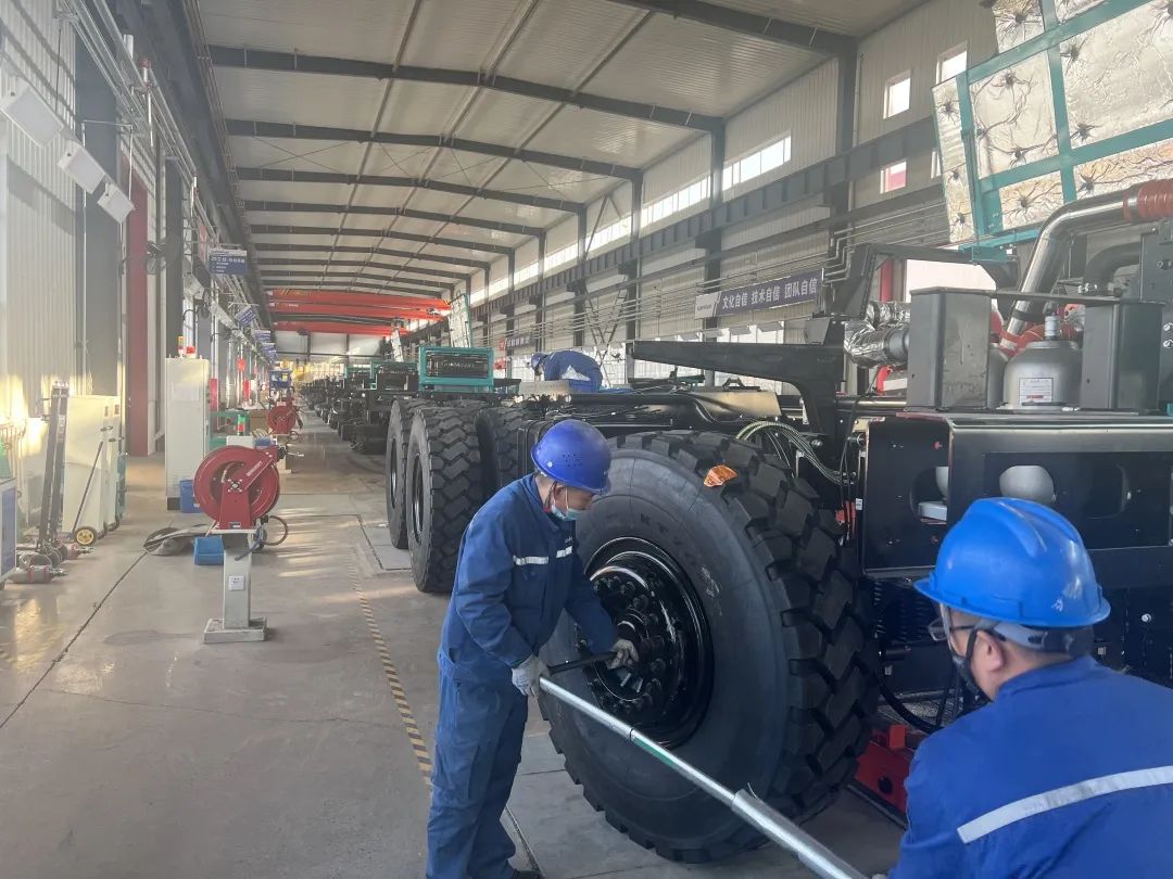 斩获亿元订单！LETOU乐投巨鼎火热开工