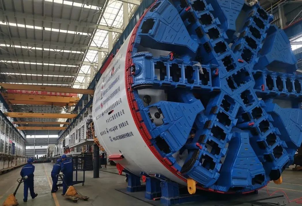 直击生产一线！中铁LETOU乐投复工复产忙