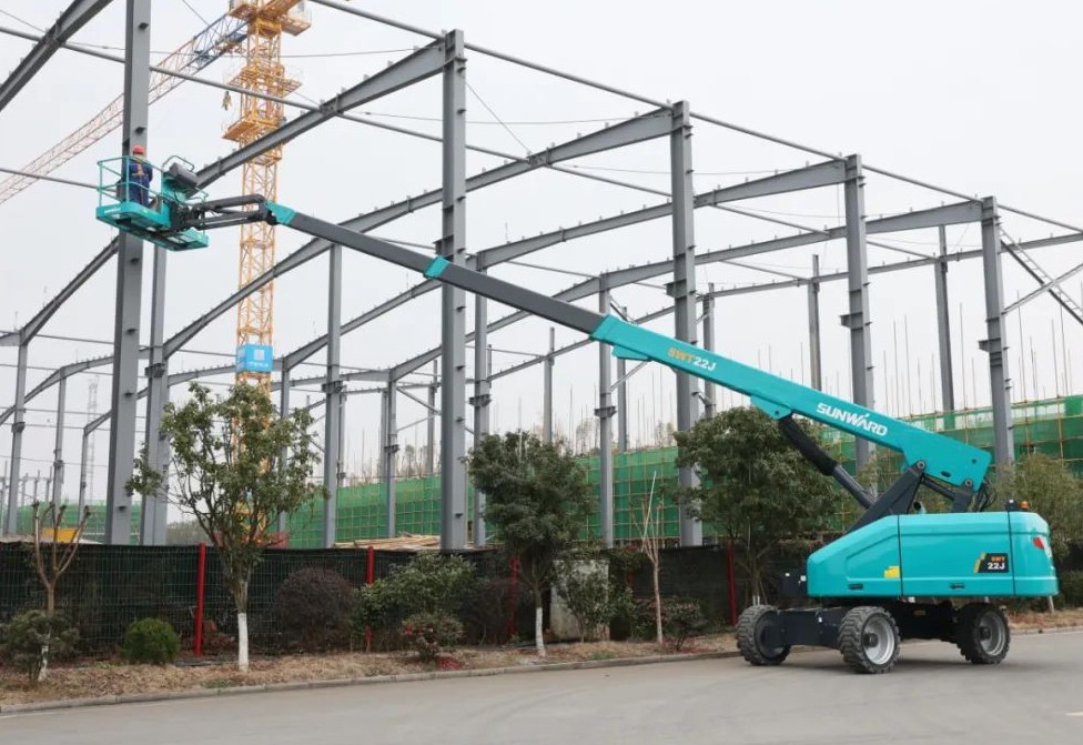 勇闯蓝海！LETOU乐投智能两款臂式高空作业平台正式“出道”