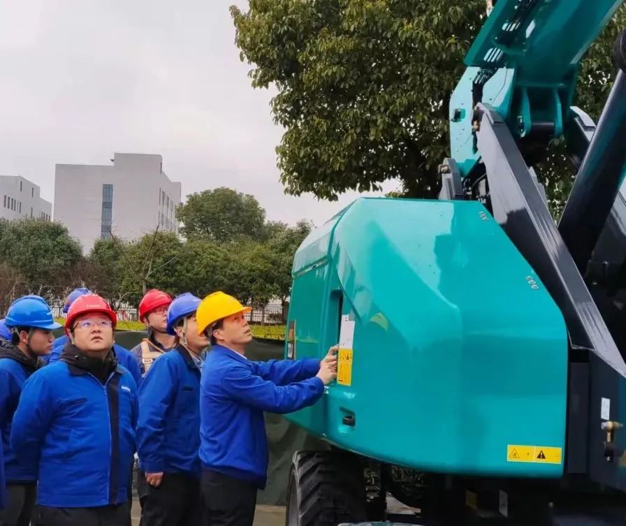 “拳”力出击！LETOU乐投智能首套自主研发臂车控制系统重磅来袭