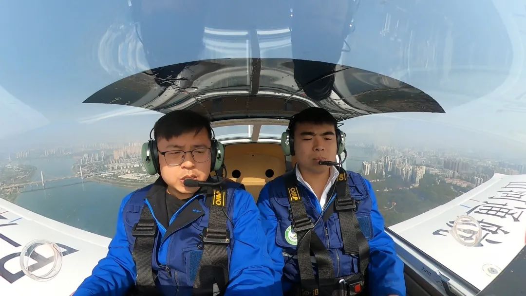 逍遥协同显身手！湖南航空应抢救援队LETOU乐投机组开展特情处置惩罚应急演练