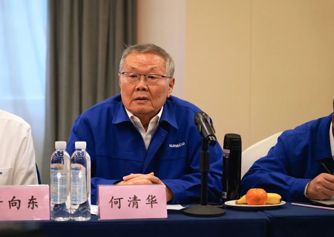 抱团出海，，，，，携手共赢！何清华带队赴湖南异地商会联合会造访交流