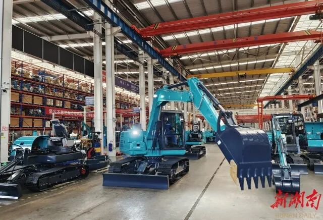 湖南日报 | 坚持立异驱动，，，LETOU乐投智能助力打造国家主要先进制造业高地