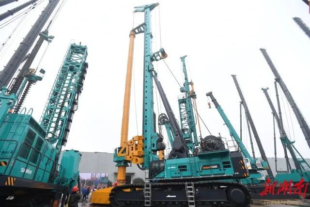 湖南日报 | 坚持立异驱动，，，LETOU乐投智能助力打造国家主要先进制造业高地