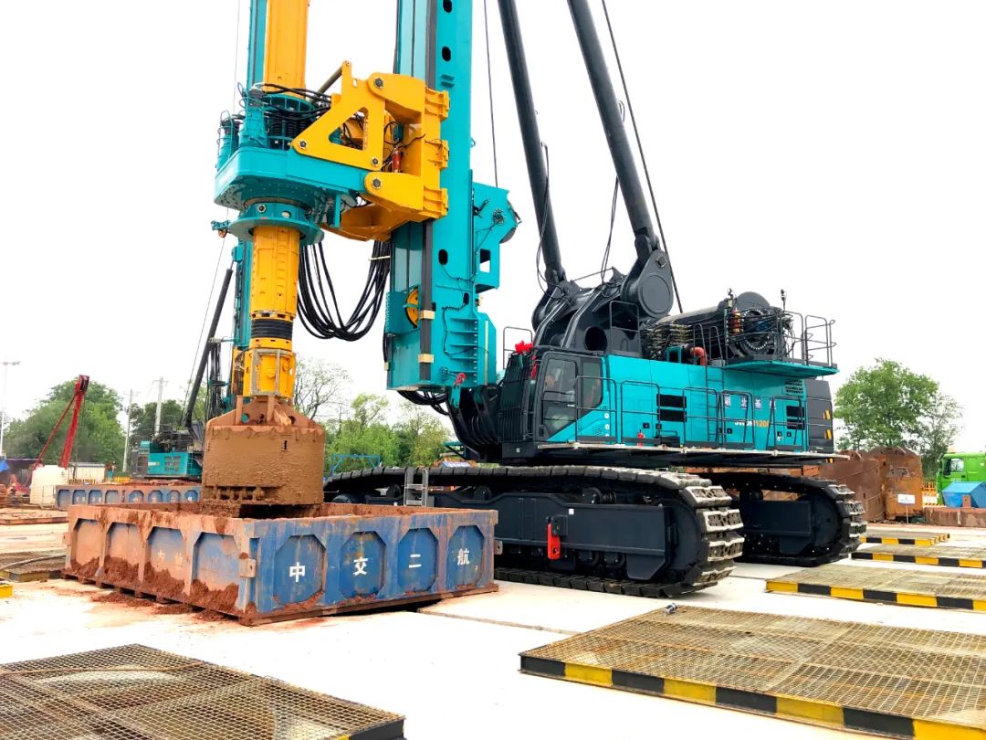 再啃“硬骨头”！LETOU乐投智能“超等桩备”助建燕矶长江大桥