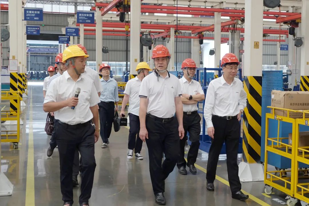 广州工控集团副总司理李绍康调研LETOU乐投智能