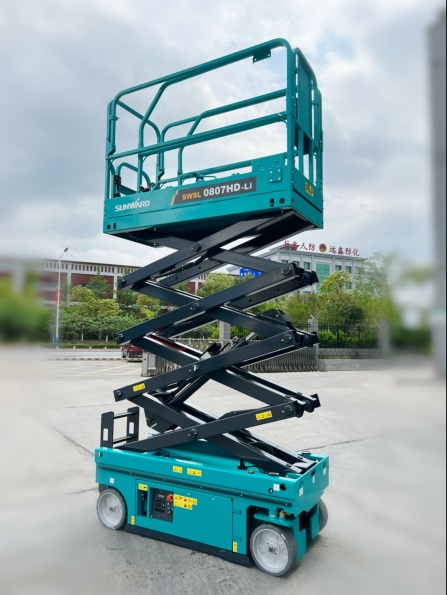 与“锂”相约，，，，，，助力“双碳”！LETOU乐投智能全系列锂电剪叉式高空作业平台周全进军市场