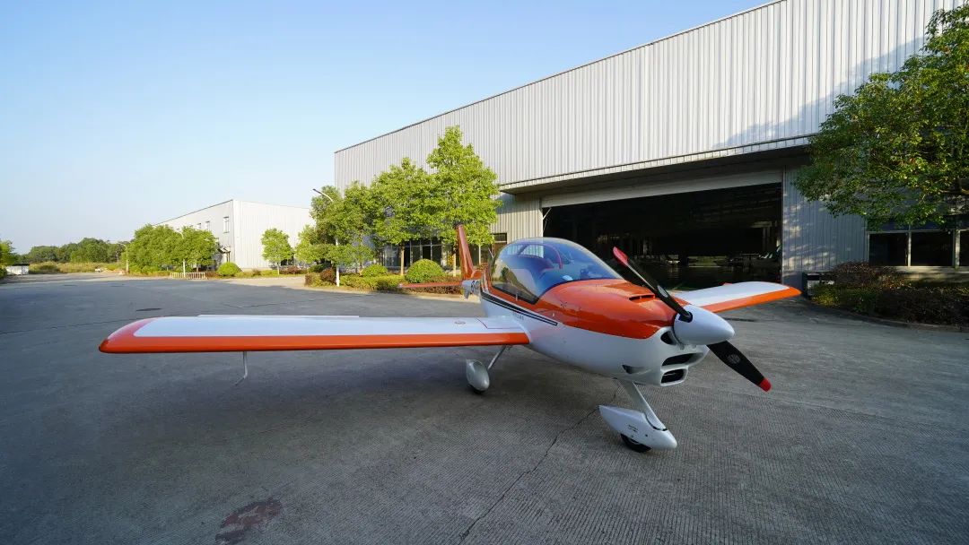 图集 | 阿若拉穿“鲨”衣，，，，，尚有更多套装为天空添彩！