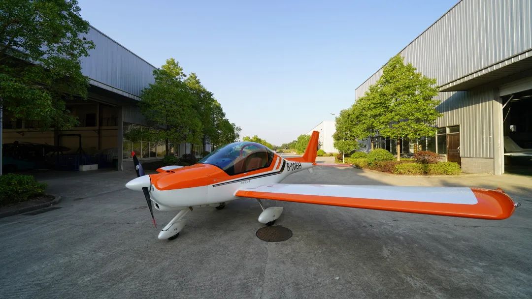 图集 | 阿若拉穿“鲨”衣，，，，，尚有更多套装为天空添彩！