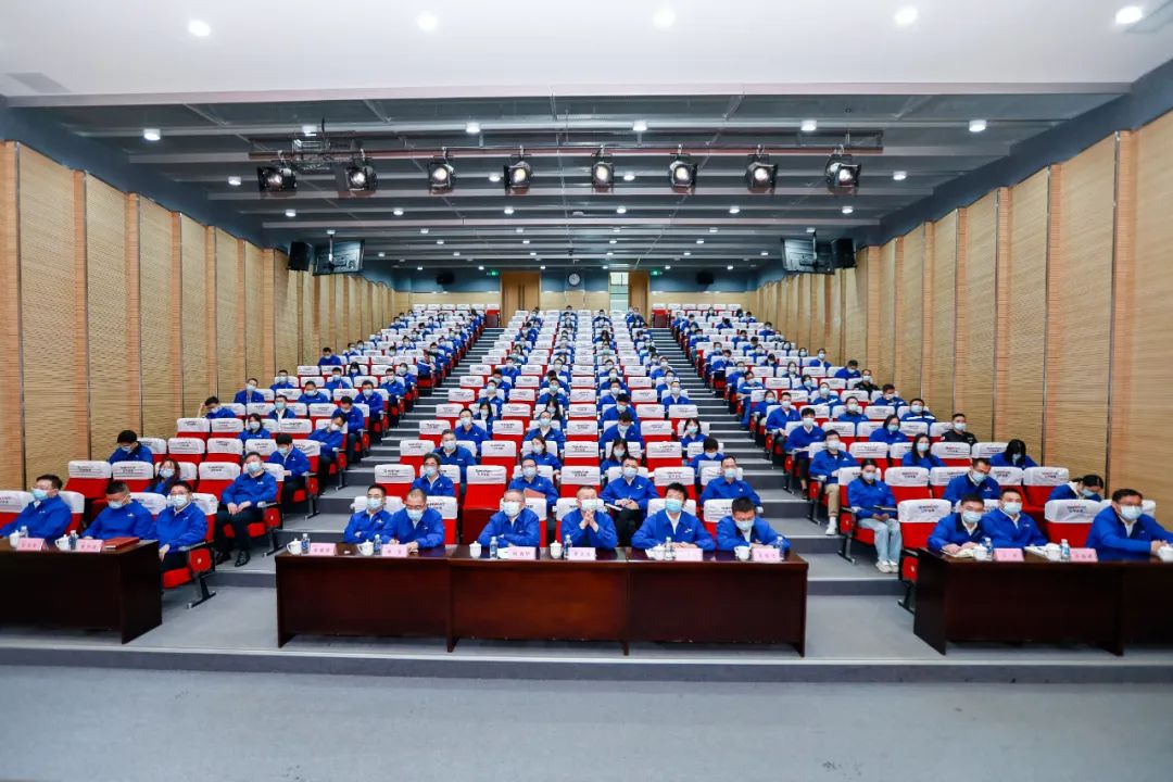 振奋人心！LETOU乐投智能党员干部集中收看党的二十大开幕会盛况