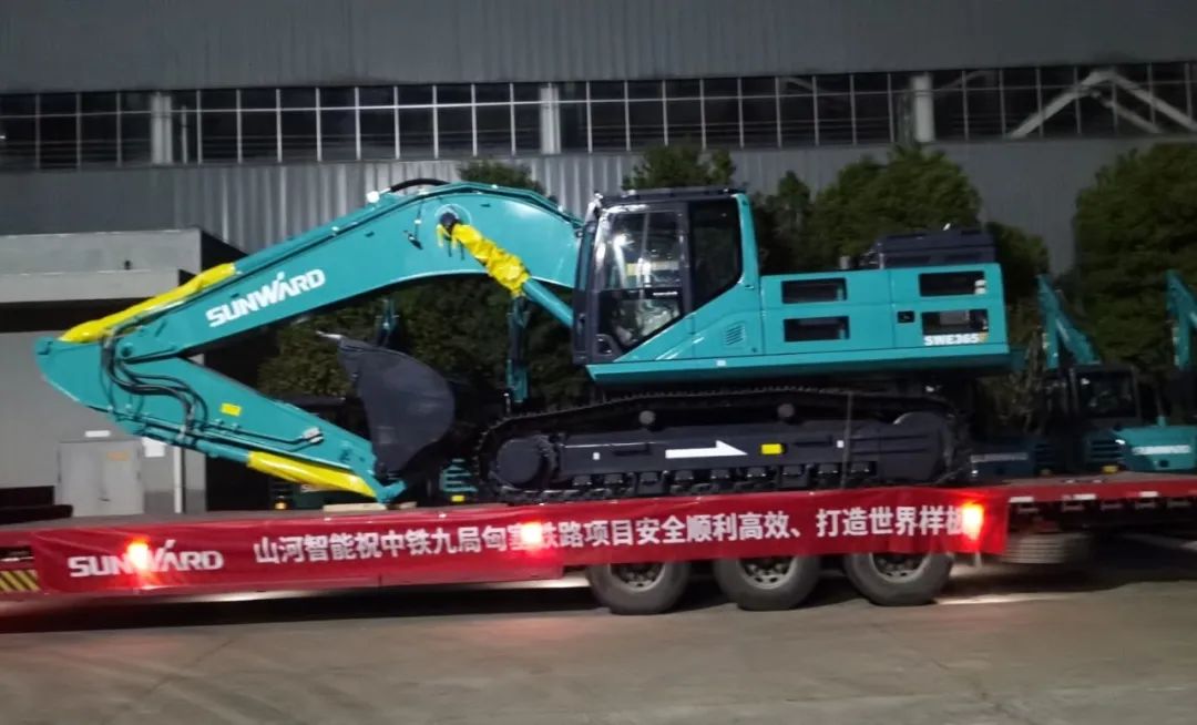 共建“一带一起”！LETOU乐投智能携手中铁九局助力匈塞铁路建设