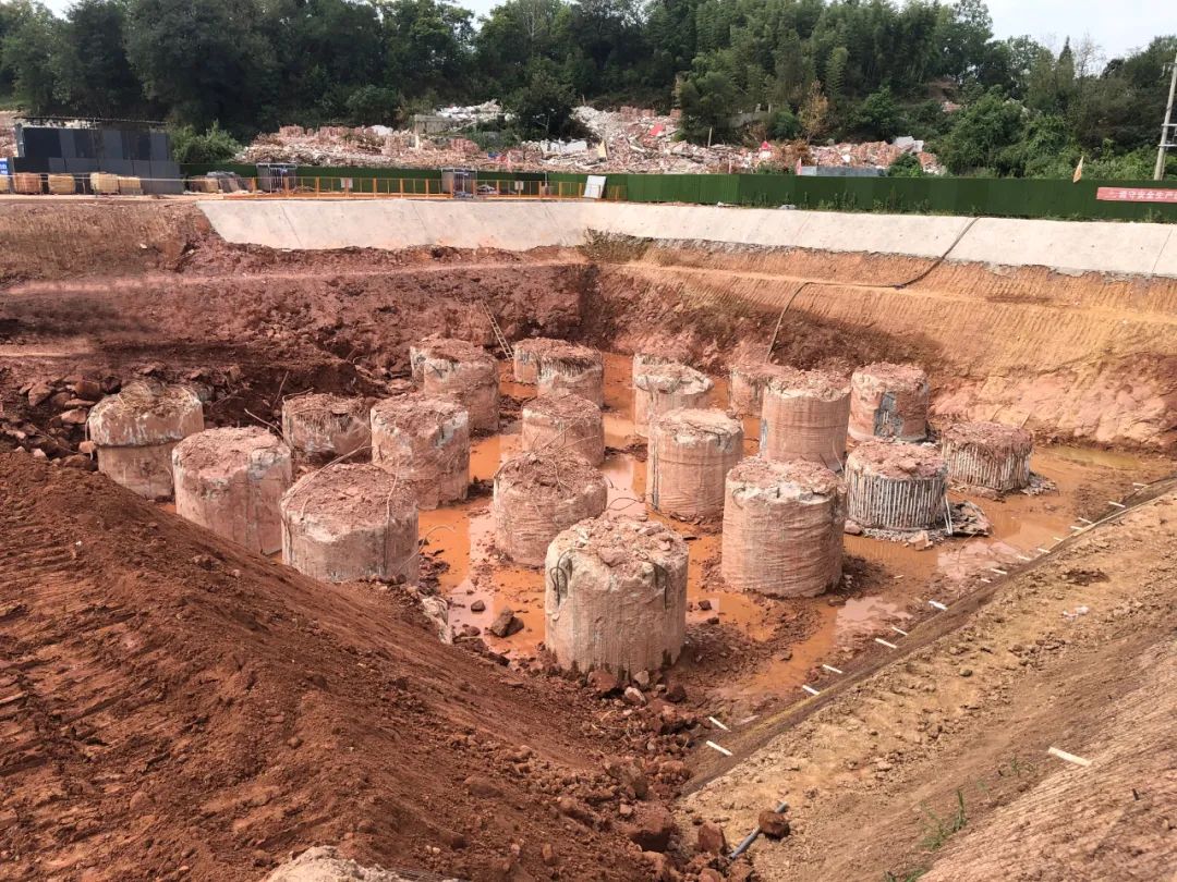 超等“桩”备实力亮剑！LETOU乐投智能携手武汉乐成建设攻克燕矶长江大桥重大地层施工难题