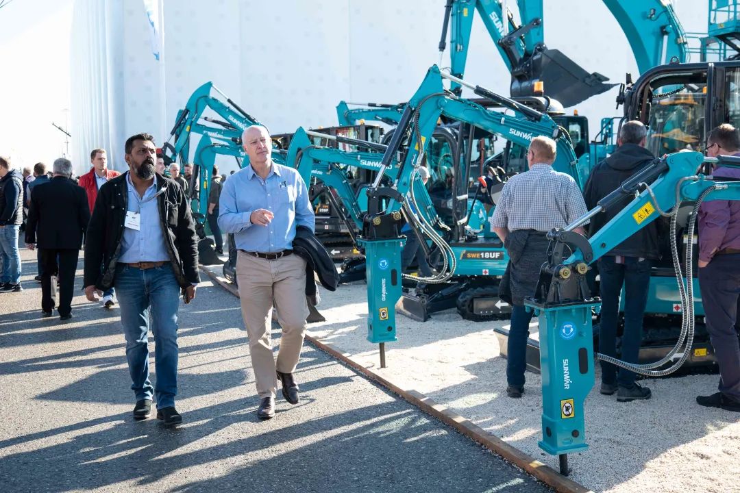 Bauma 2022 | 一组火热现场图带您重温LETOU乐投智能德国宝马展之旅