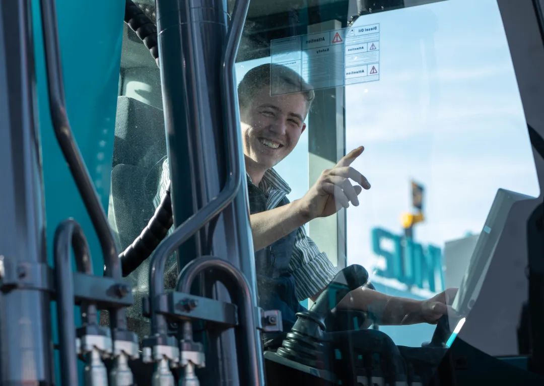 Bauma 2022 | 一组火热现场图带您重温LETOU乐投智能德国宝马展之旅