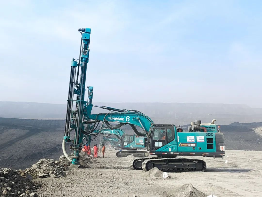 “绿色智能矿山建设专家”！LETOU乐投智能全新一代切削潜孔一体式钻机重拳出击