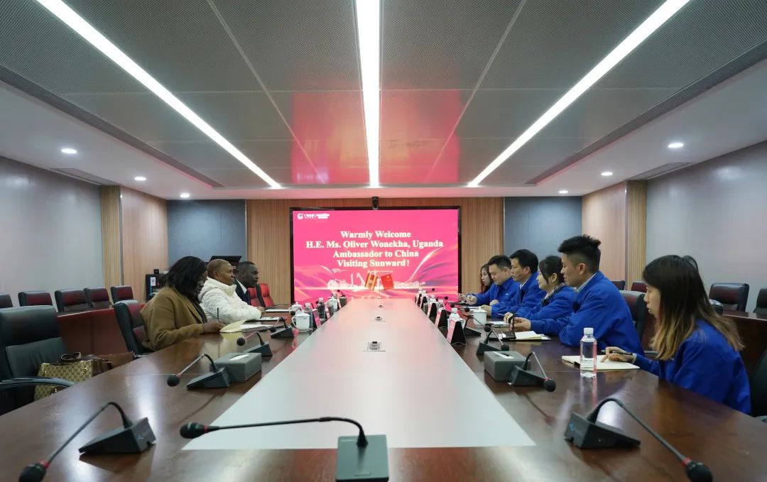 乌干达驻华大使到访LETOU乐投智能