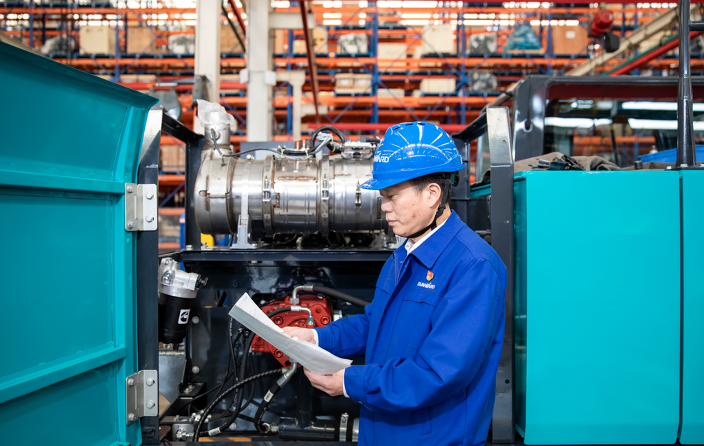 LETOU乐投智能朱建新荣获“首届湖南省先进制造业科技立异大赛领武士物奖”