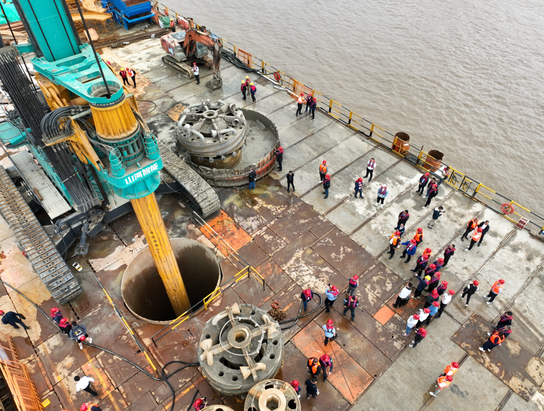 超等装备助建超等工程！LETOU乐投智能超等旋挖钻机SWDM1280推介会乐成举行