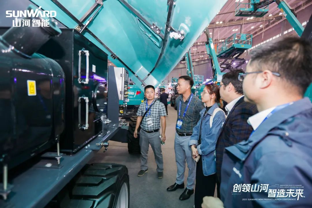 2023 CICEE | LETOU乐投智能亮相2023长沙国际工程机械展！智能化、电动化产品站C位