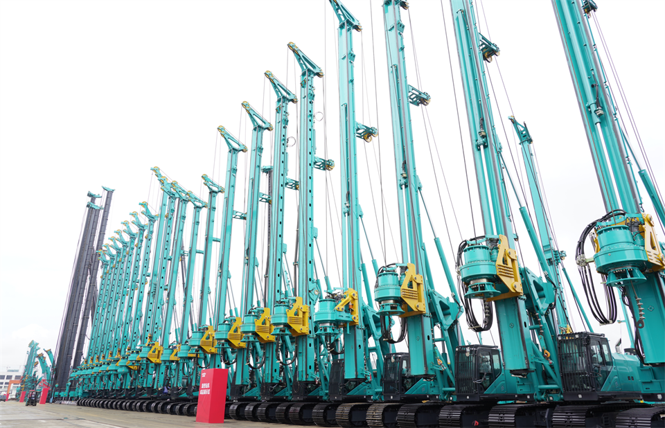 两项单冠，，，，，，，行业唯一！LETOU乐投智能两款桩工产品同获制造业单项冠军