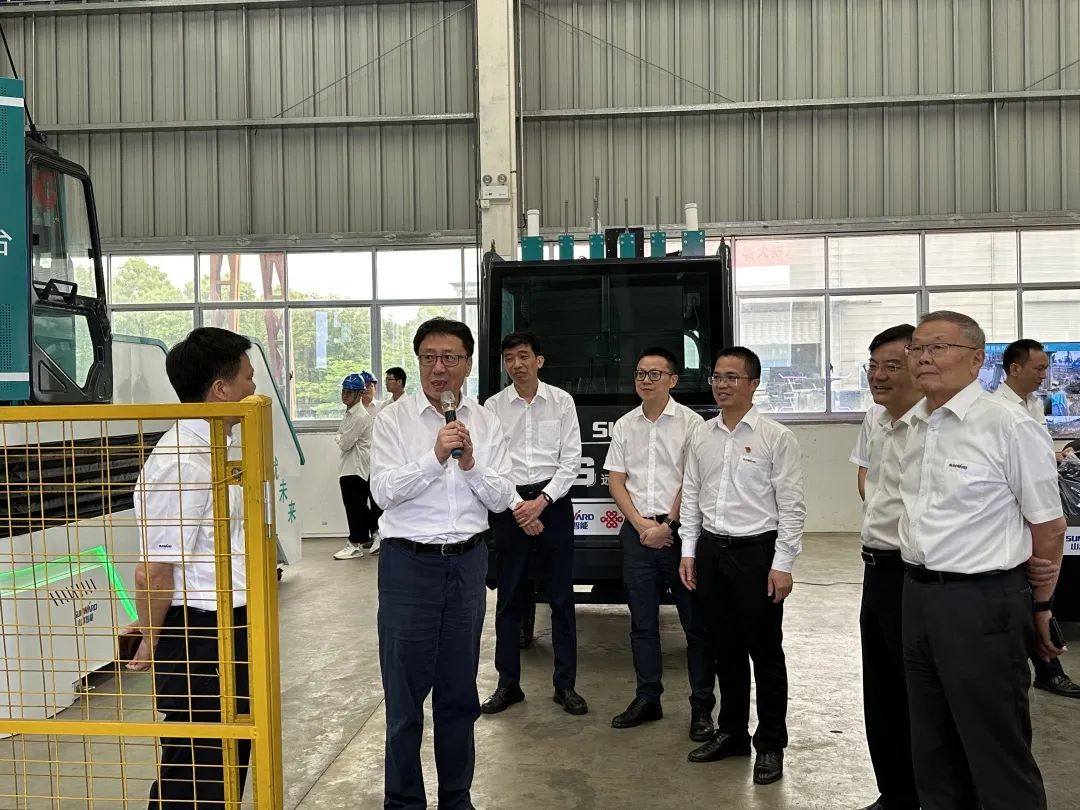 中国联通集团副总司理梁宝俊到访LETOU乐投智能