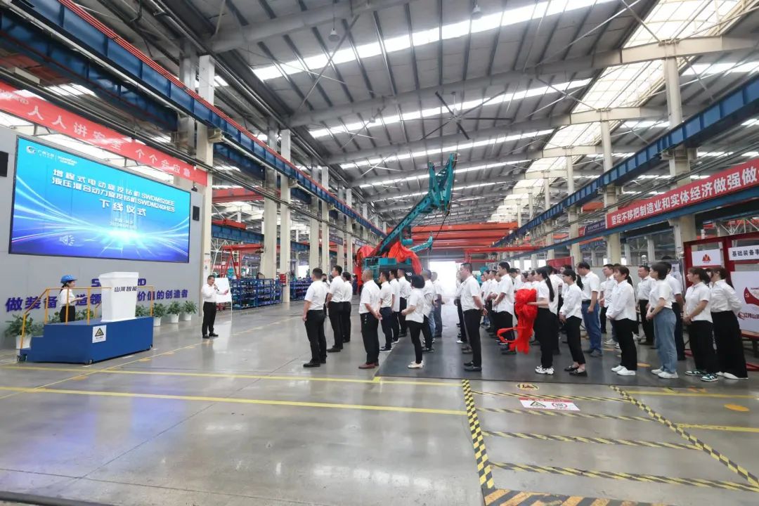 助力“双碳”、绿动未来！LETOU乐投智能增程式电动旋挖钻机、液压混淆动力旋挖钻机齐交付