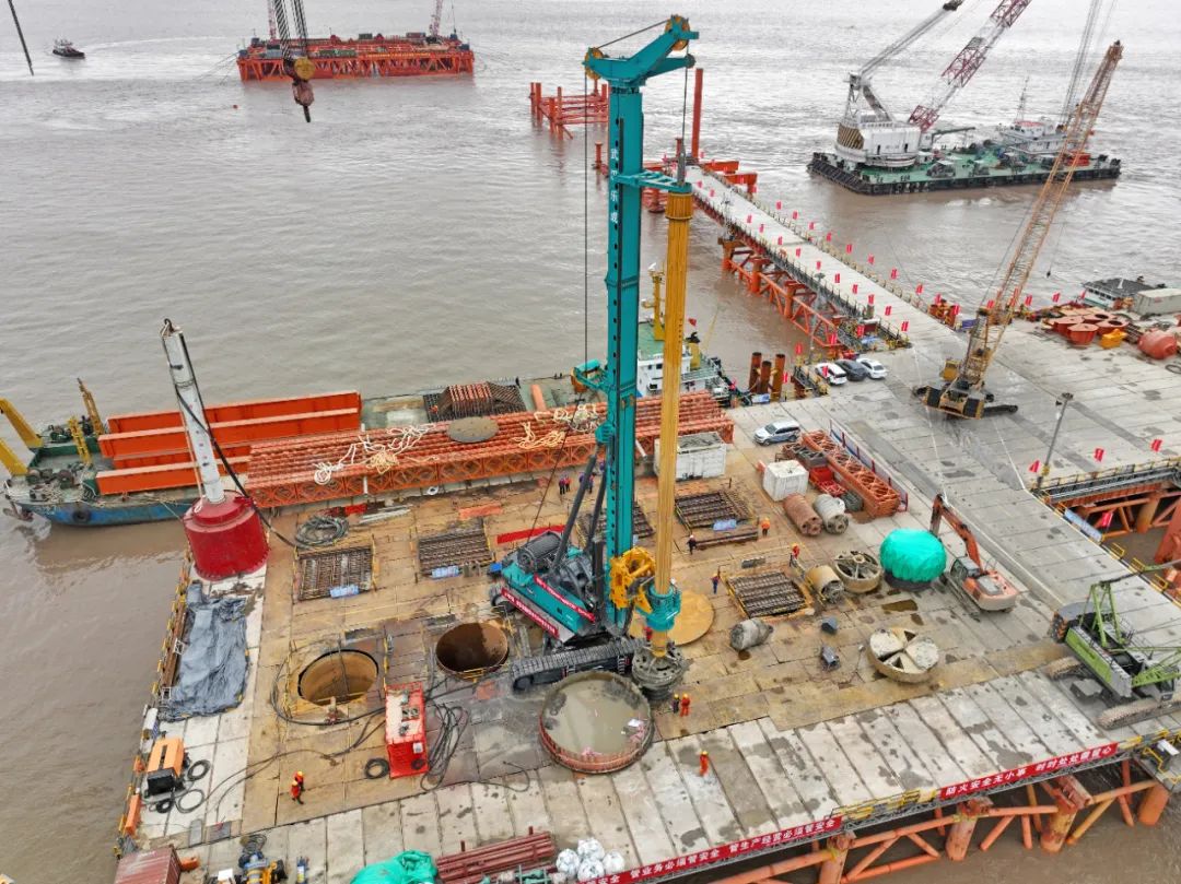 新战绩+1！LETOU乐投智能超等旋挖钻机创6.3米直径钻孔新纪录