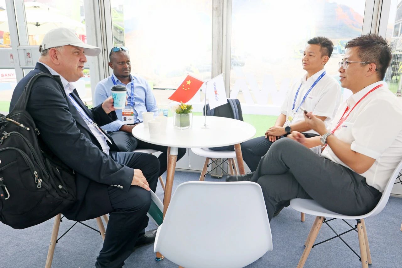 中非经贸展览会圆满落幕，，，，，，，，LETOU乐投智能续写对非相助新篇