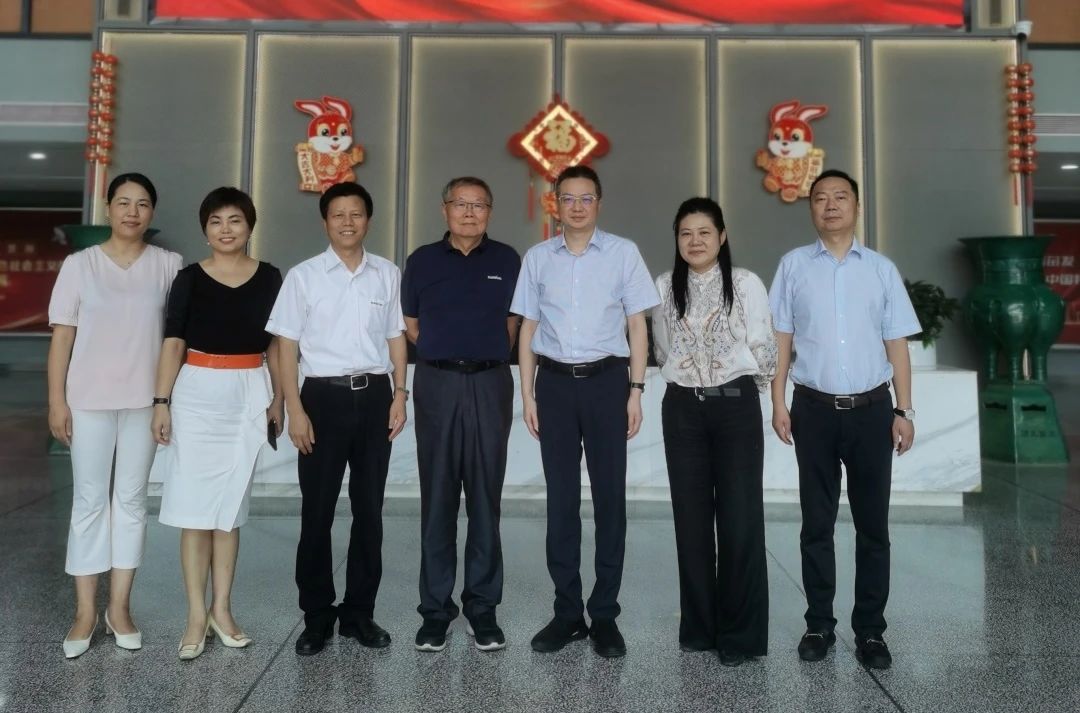 长沙市人民政府副市长、市工商联主席康镇麟调研LETOU乐投智能