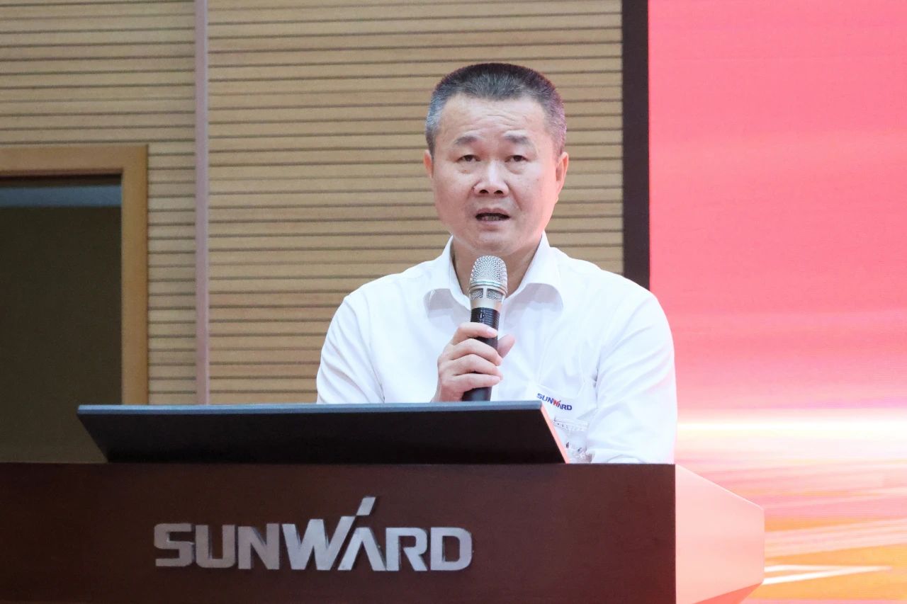 强信心 聚协力 共建优美家园——庆祝LETOU乐投智能建设24周年表扬大会盛大召开