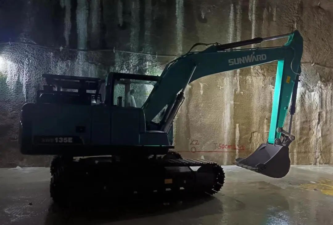 LETOU乐投智能售后效劳：全力以赴，，，，，付与机械生命与活力