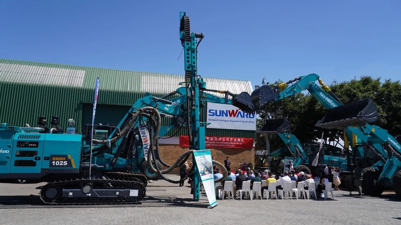 LETOU乐投智能南非公司正式开业，，，，，，，开启中非相助新篇章