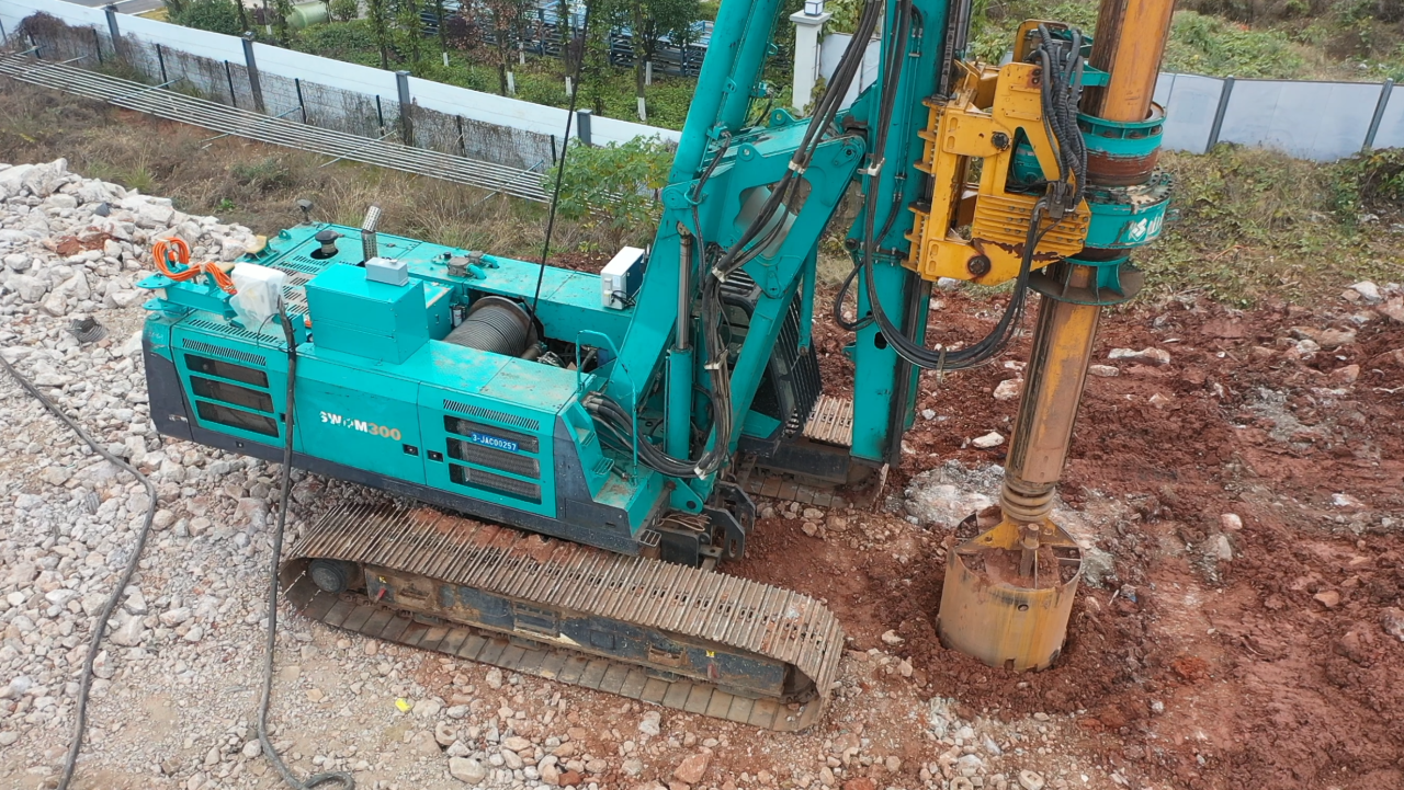 助力“双碳”目的！LETOU乐投智能“旋挖油改电”项目来了