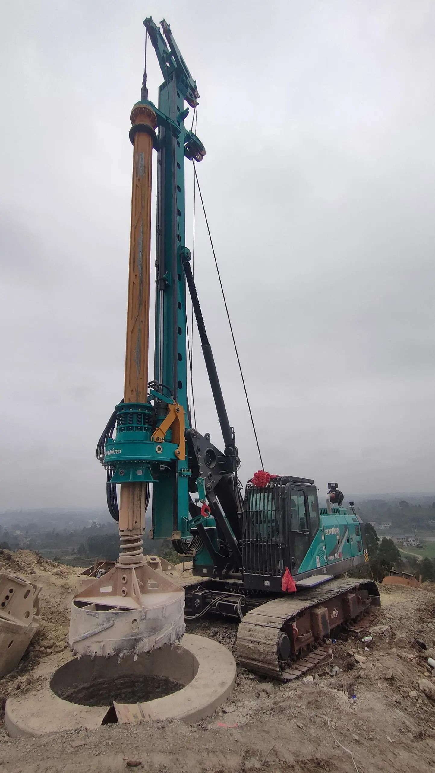 一连火热交付！LETOU乐投智能SWDM190JN旋挖钻机备受天下各地客户青睐