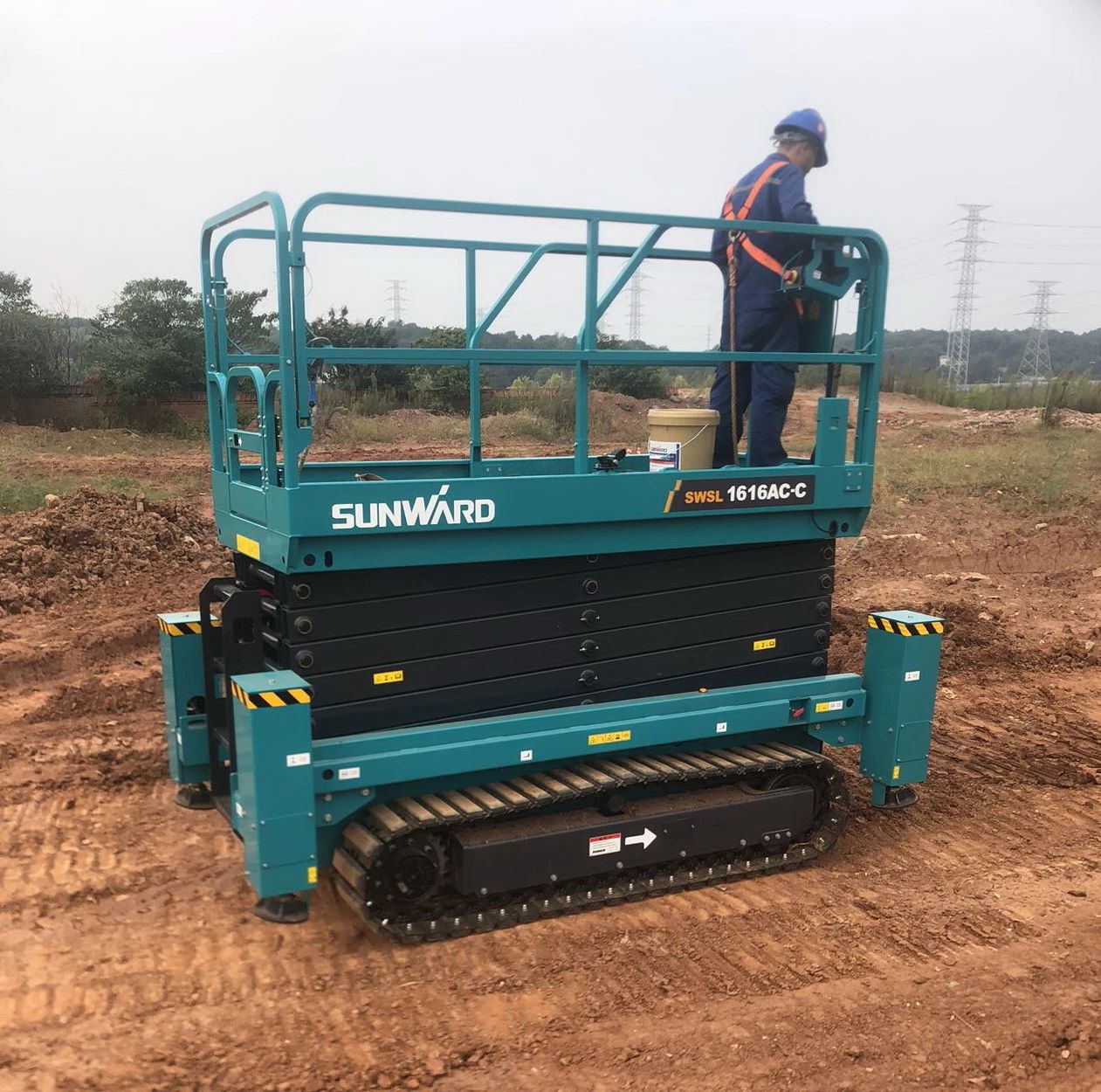 高设置、优性能！LETOU乐投智能剪叉军团再添新兵！