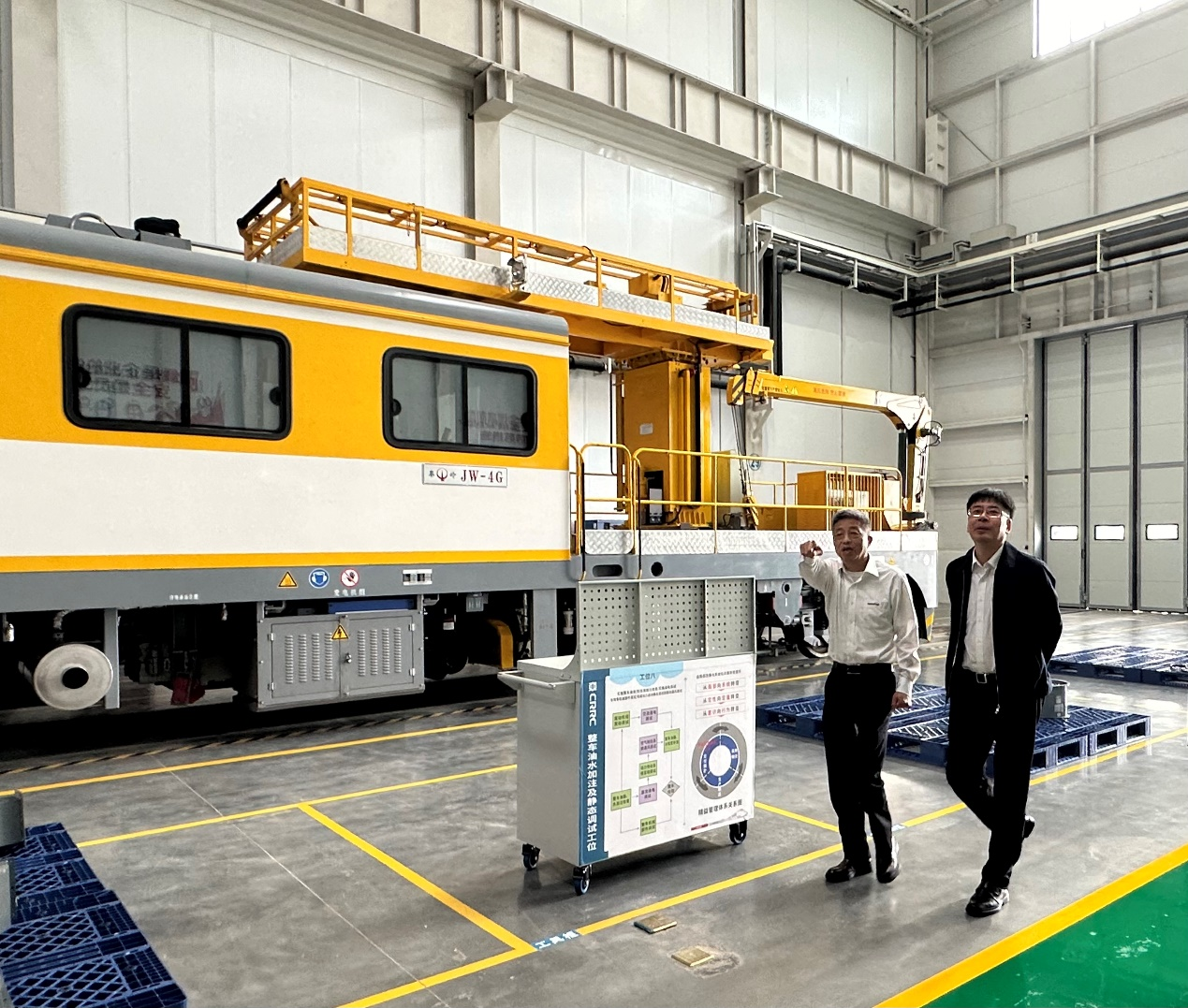 CPH-30J道岔铺换机组全球宣布！LETOU乐投智能与宝鸡中车时代共绘铁路装备新篇章！