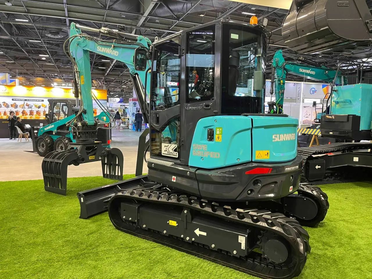 赢战INTERMAT 2024！LETOU乐投智能土方机械深耕全球高端市场