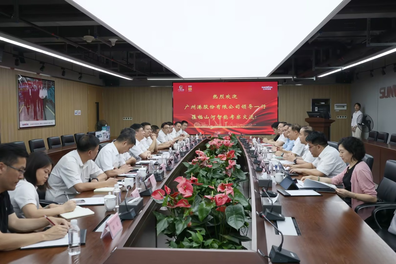 深化交流相助！广州港李明忠副总司理率队莅临LETOU乐投智能考察交流！